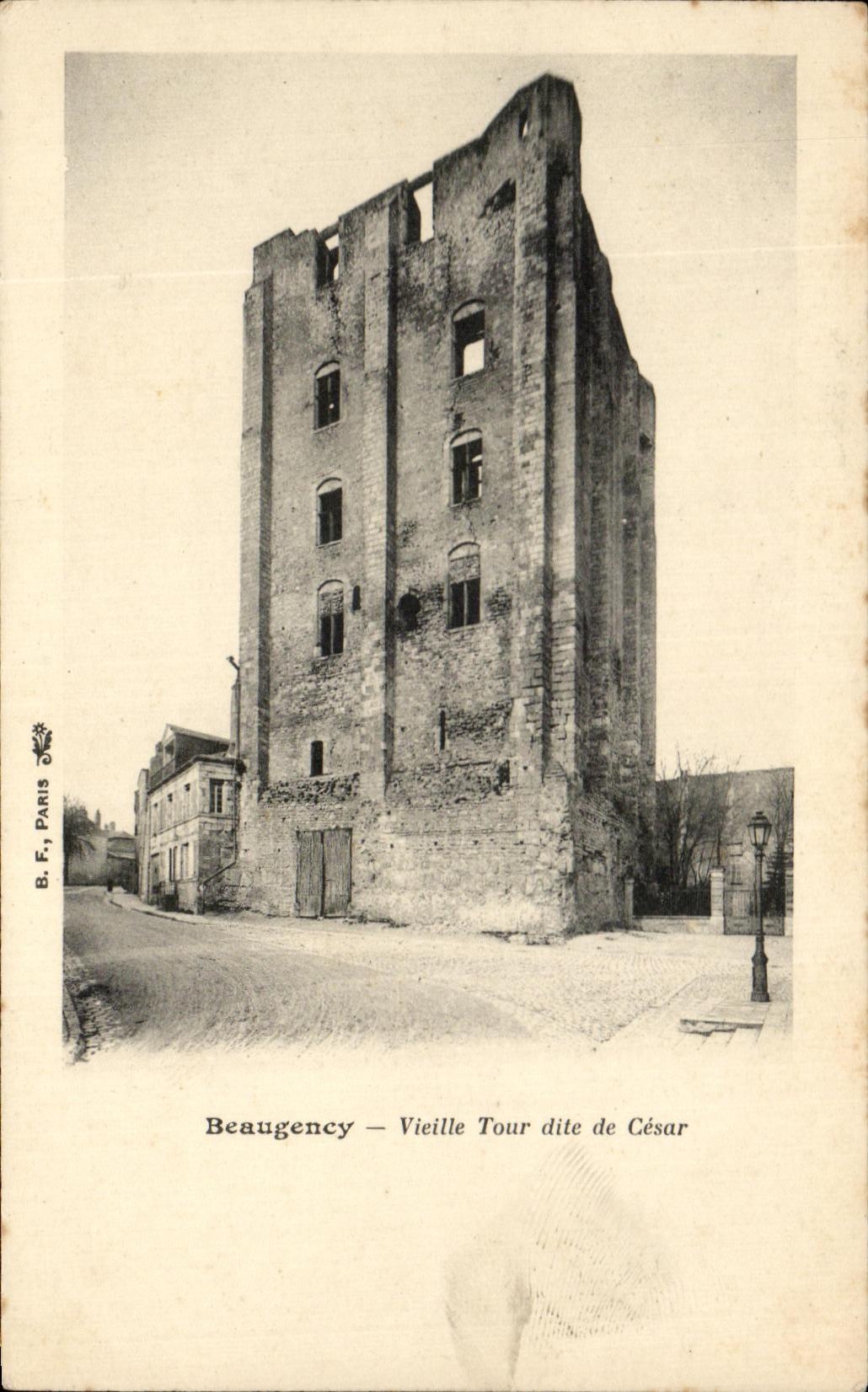 CPA Beaugency Vieille Tour dite de Cesar