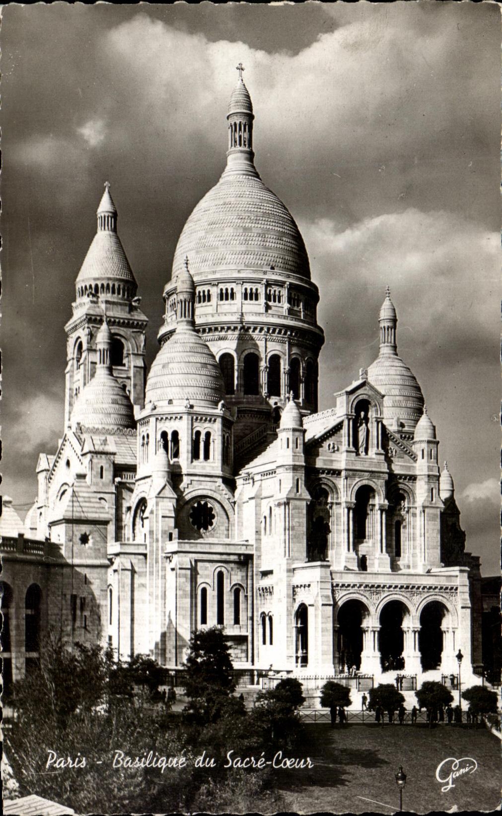 CPA Paris Basilique Du Sacre Coeur Montmartre