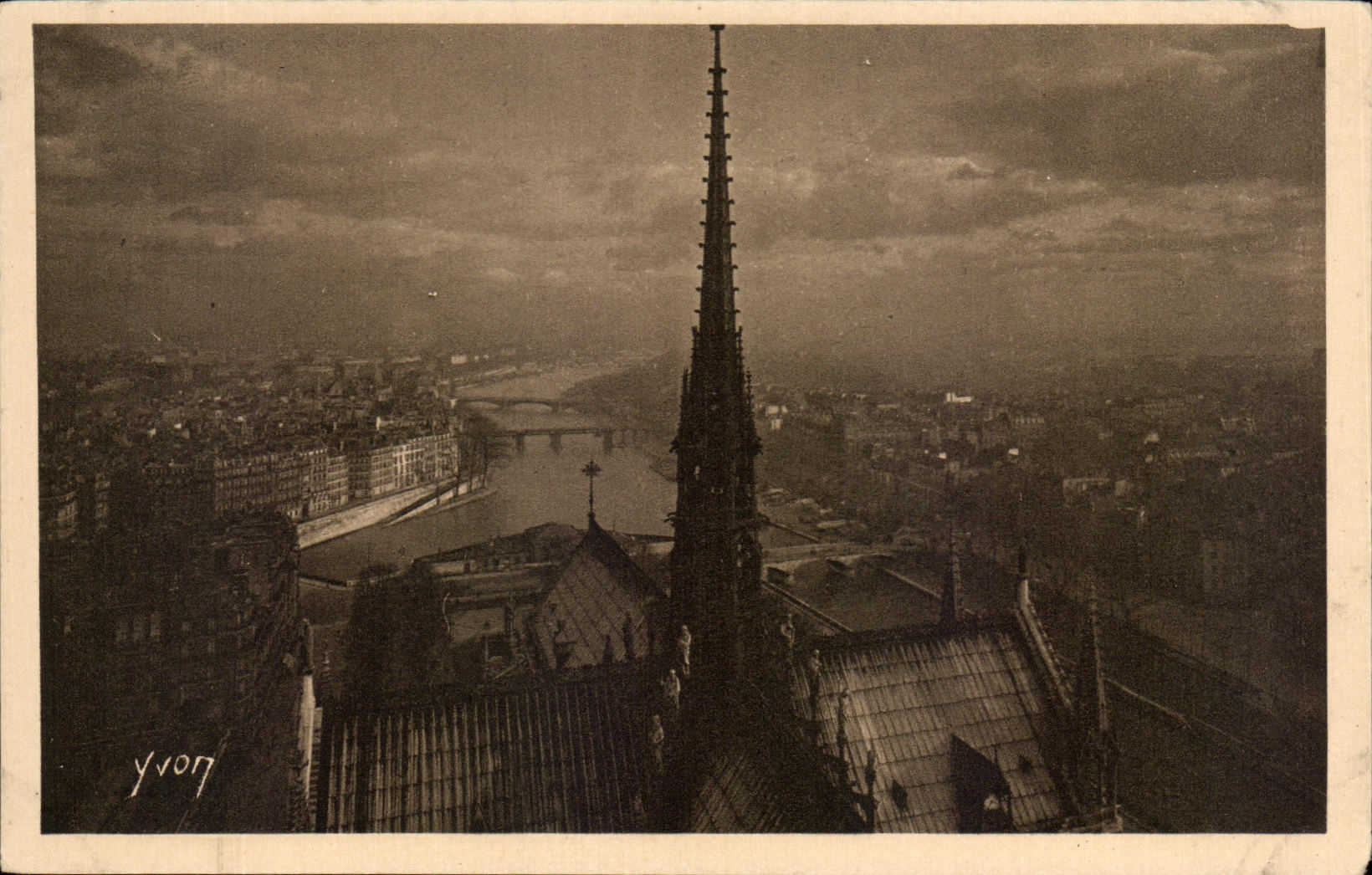 CPA Paris Transept of Notre Dame