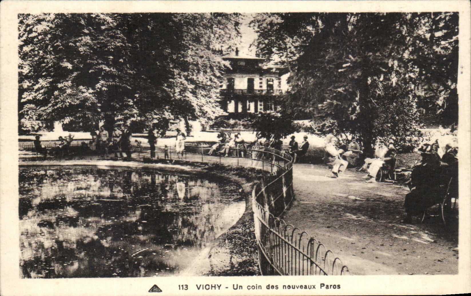 CPA Vichy Un Coin Des Nouveaux Paros