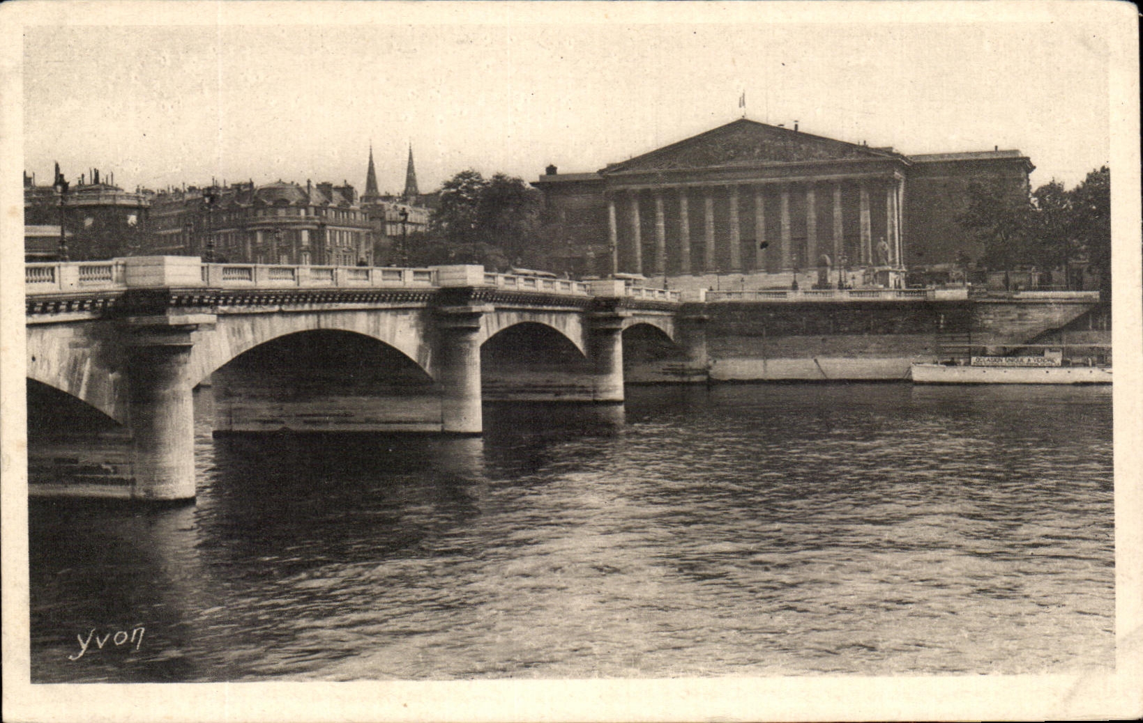 CPA Paris While Strolling House of Commons