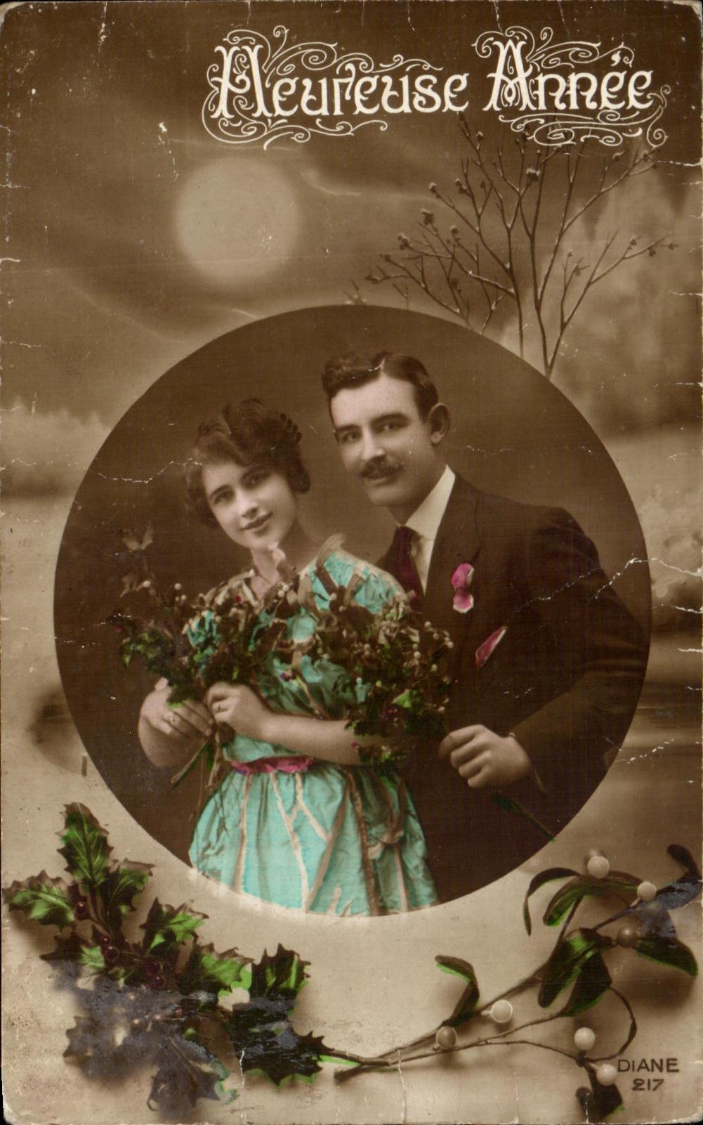 CPA Femme Heureuse annee