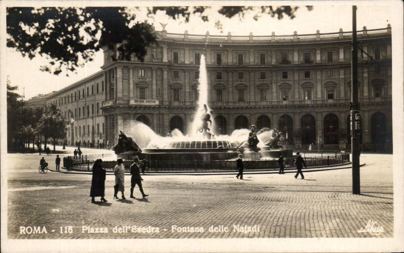 CPA Roma Piazza delr Esedra Ronatsna delle Natadi