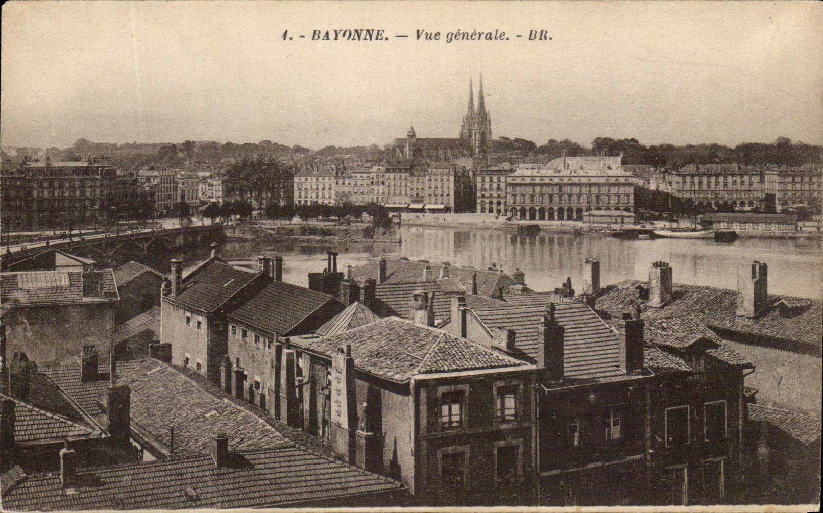 CPA Bayonne Vue Generale
