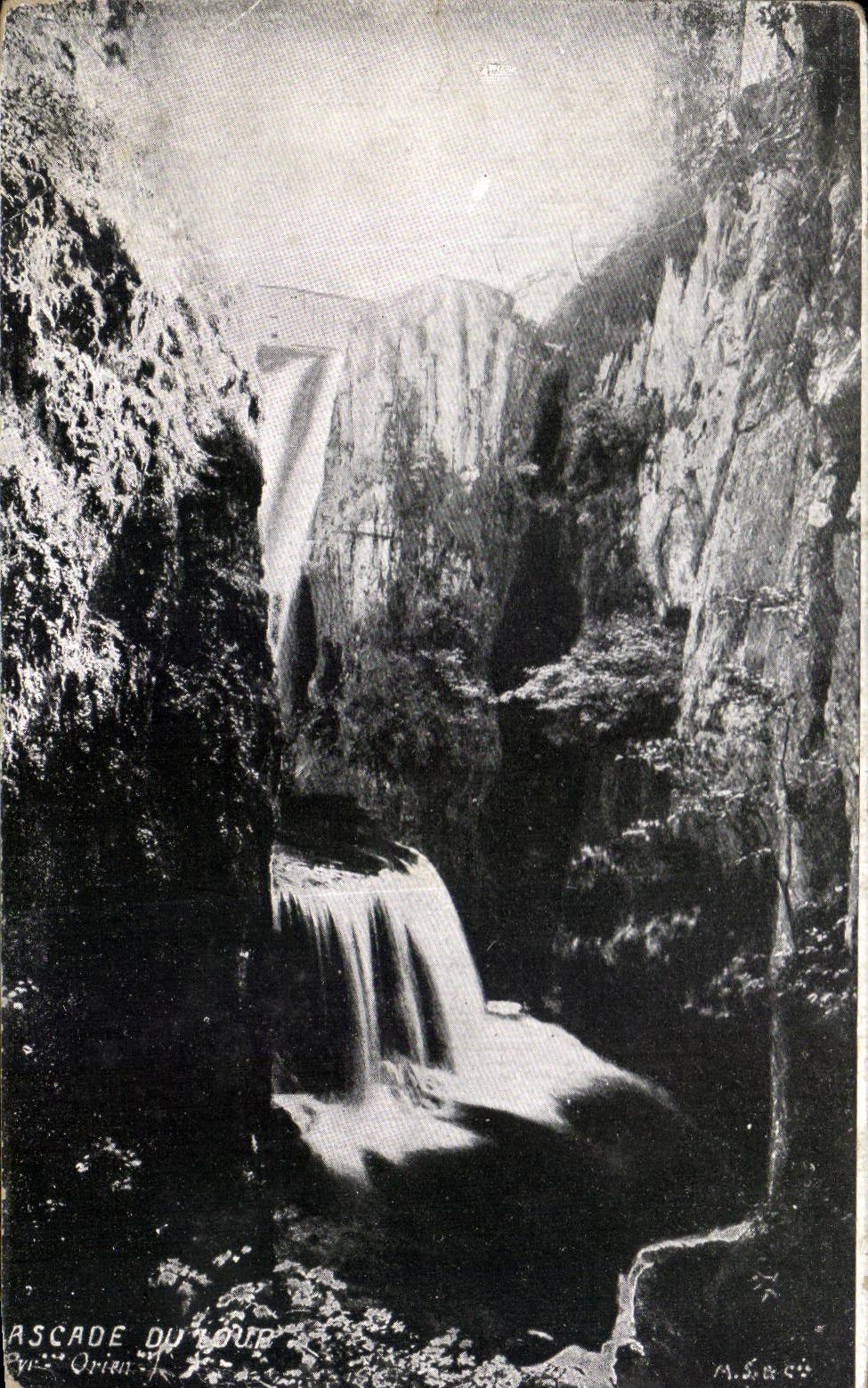 CPA Cascade Du Loup