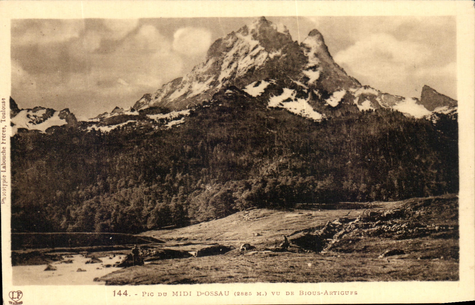 CPA Peak duj Midday of Ossau seen of Bious Artigues