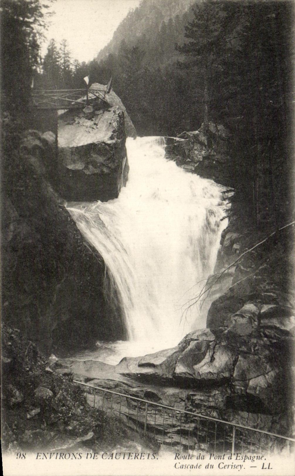 CPA Environs De Cauterets Route De Pont of Spain Cascades Of Cerisey