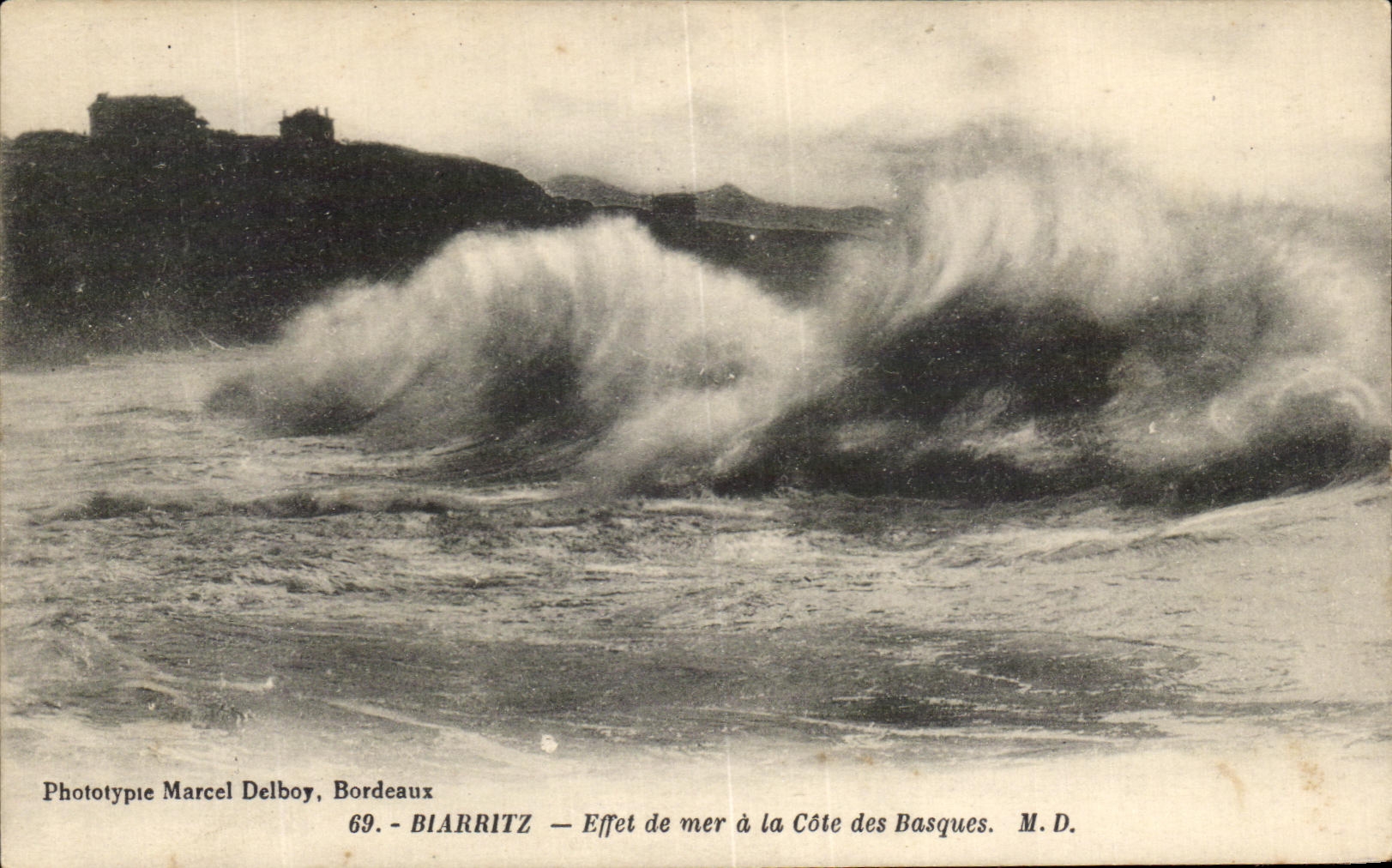 CPA Biarritz Effet de Mer a la Cote des Basques