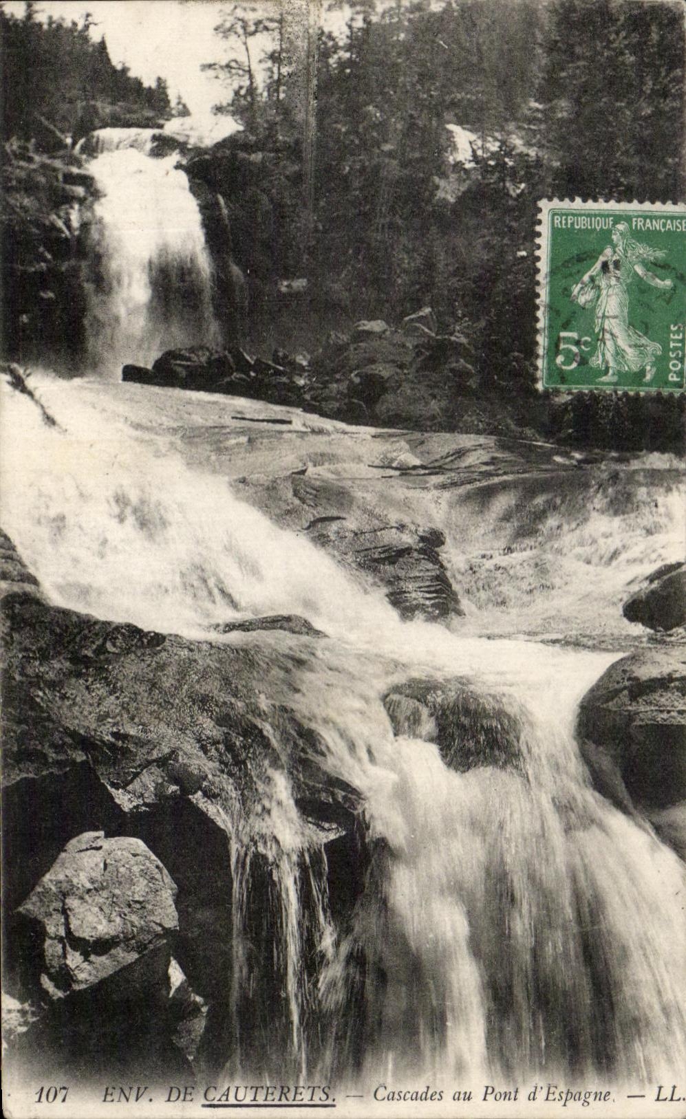 CPA De Cauterets Cascades with the Bridge of Spain