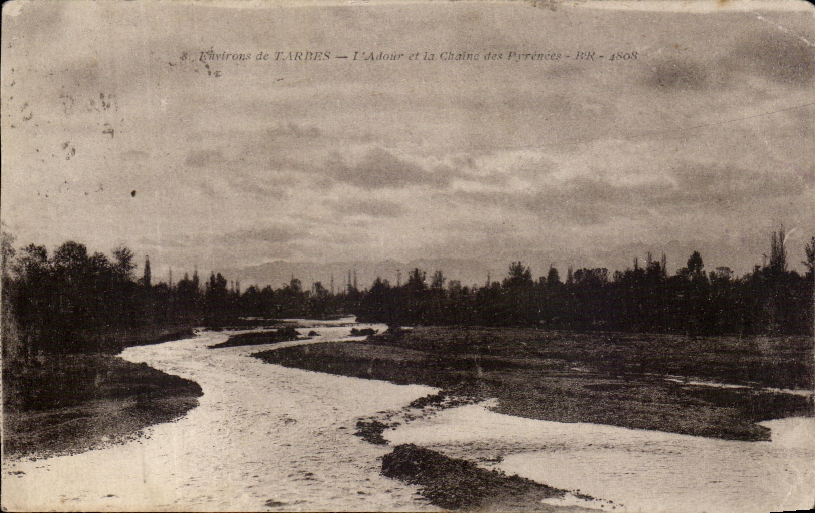 CPA Tarbes L'Abour Et La Chaine Des Pyrenees