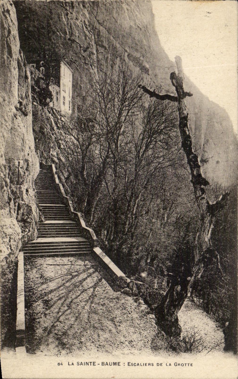 CPA La Sainte Baume Escaliers De La Grotte