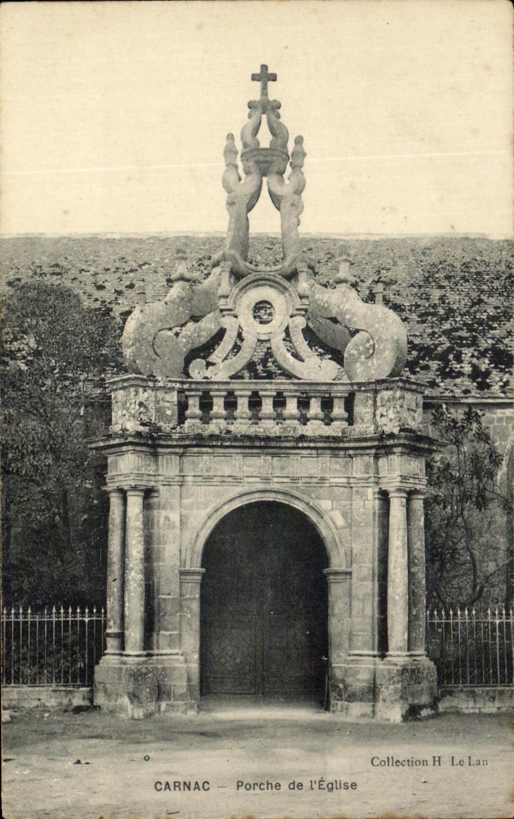 CPA Carnac Porche De l'Eglise