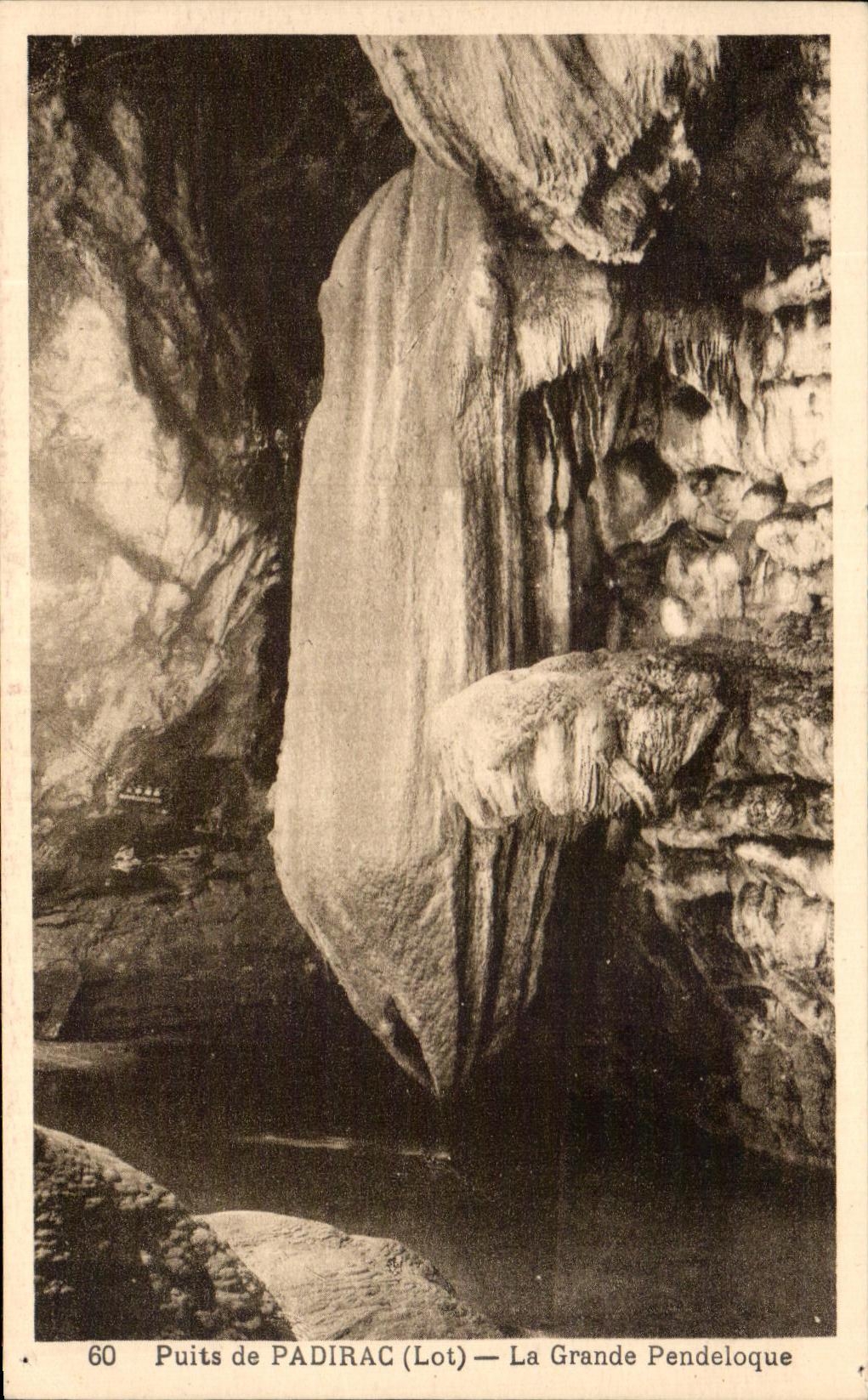 CPA Puits de Padirac La Grande Pendeloque