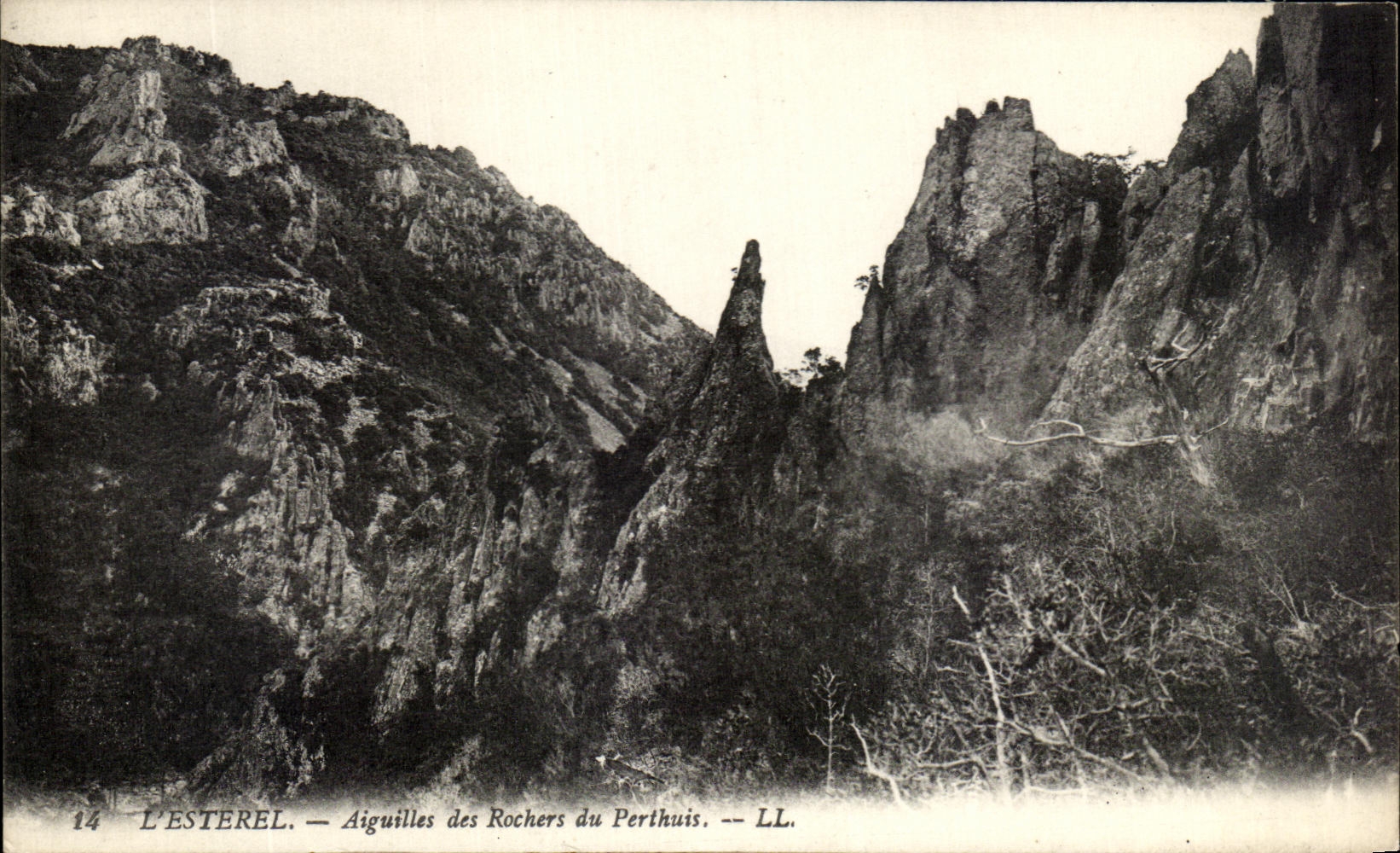 CPA L'Esterel Aiguilles Des Rochers Du Perthuis