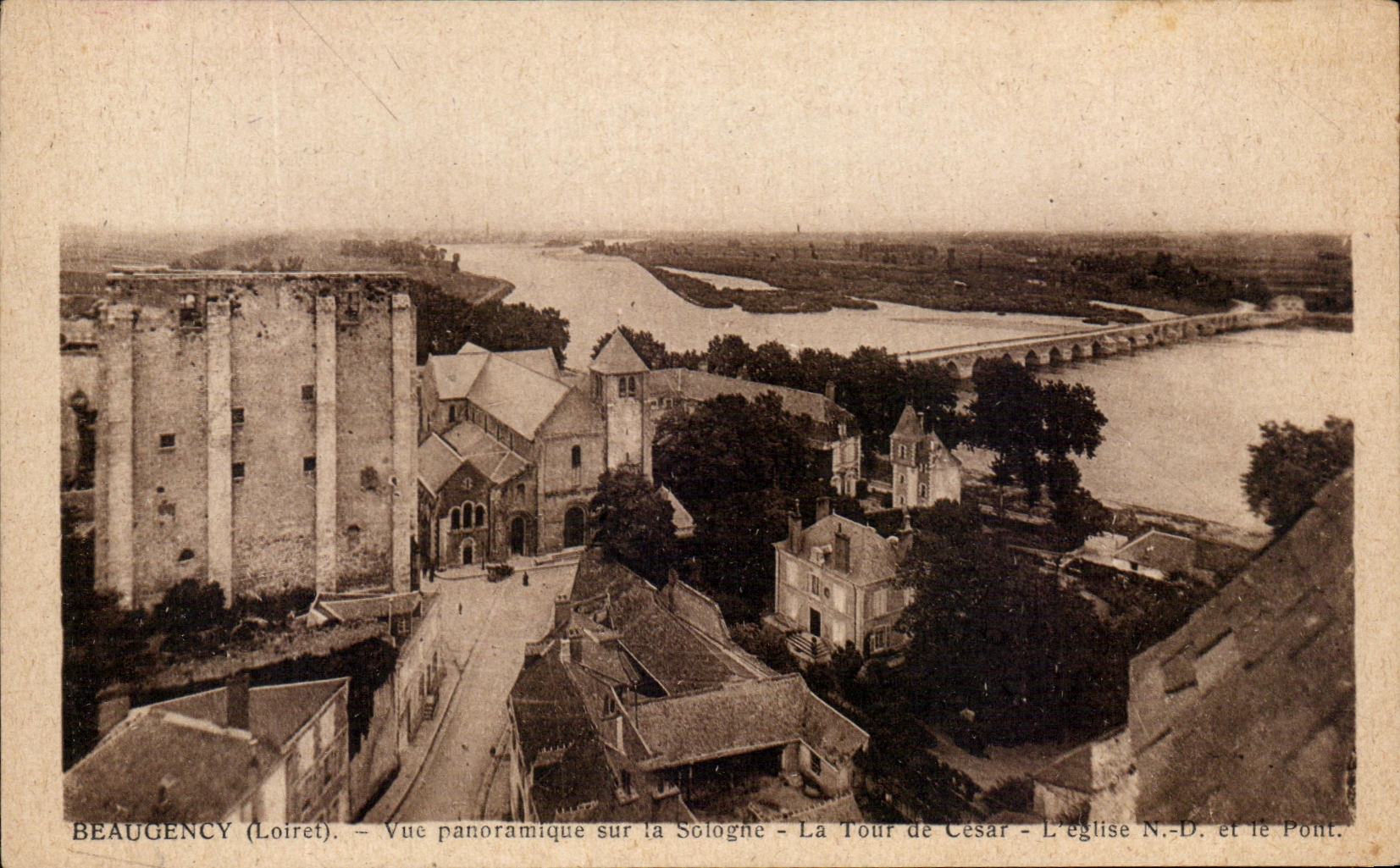 CPA Beaugency Vue Panoramique Sur La Sologne La Tour De Cesar L'Eglise