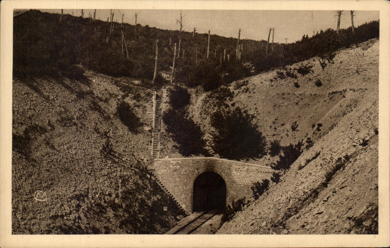 CPA Tunnel de Tavannes Souterrain ur abri pour les reserves et les munitions