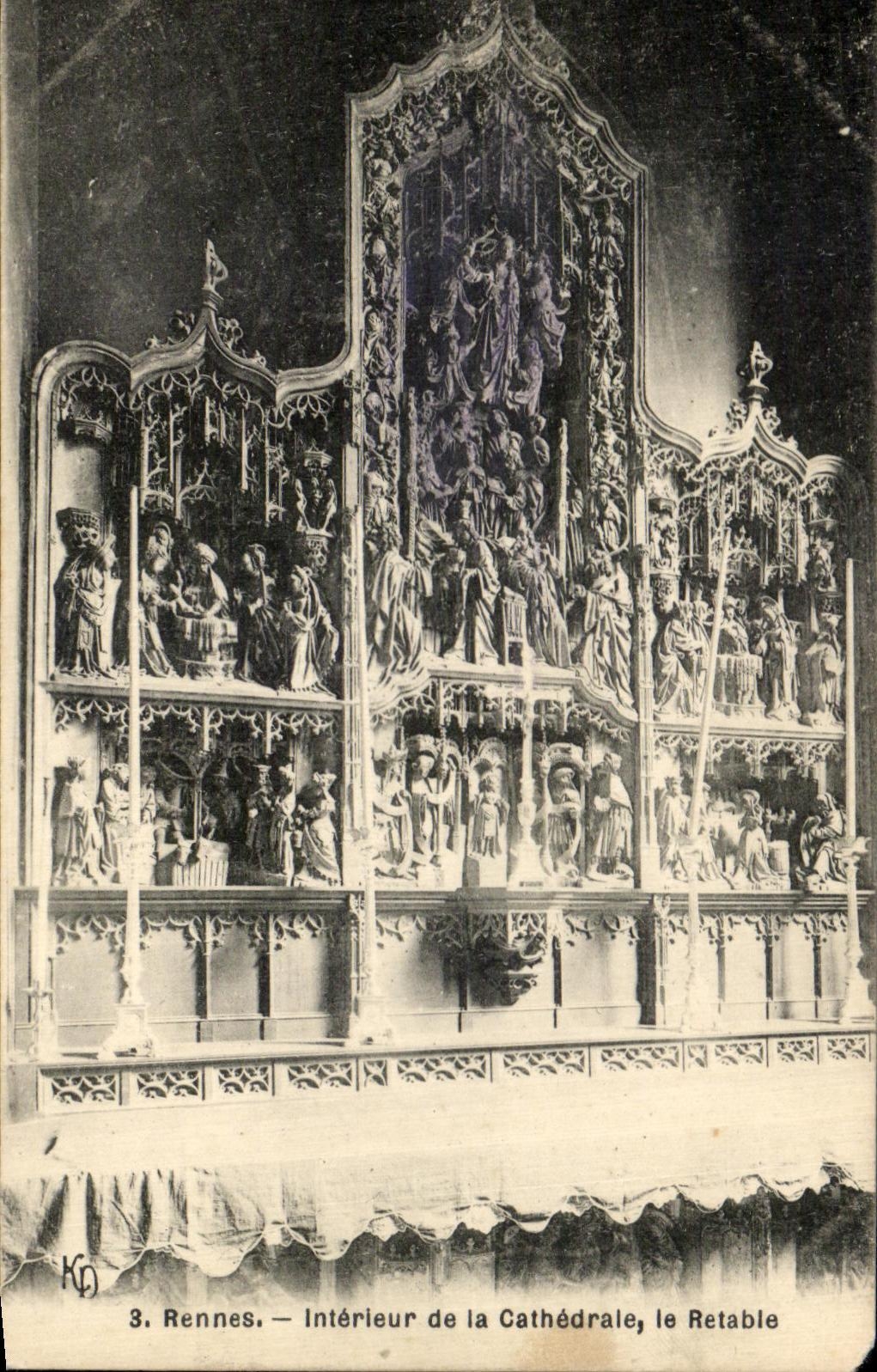 CPA Rennes Interieur de la Cathedrale le Retable