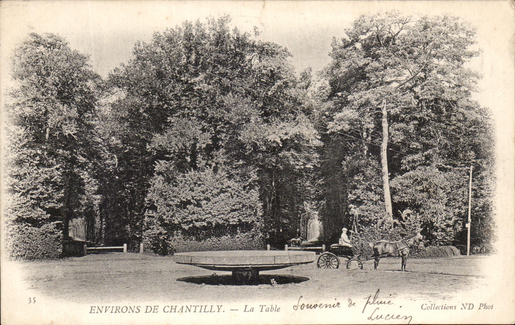 CPA Environs De Chantilly La Table Caleche 