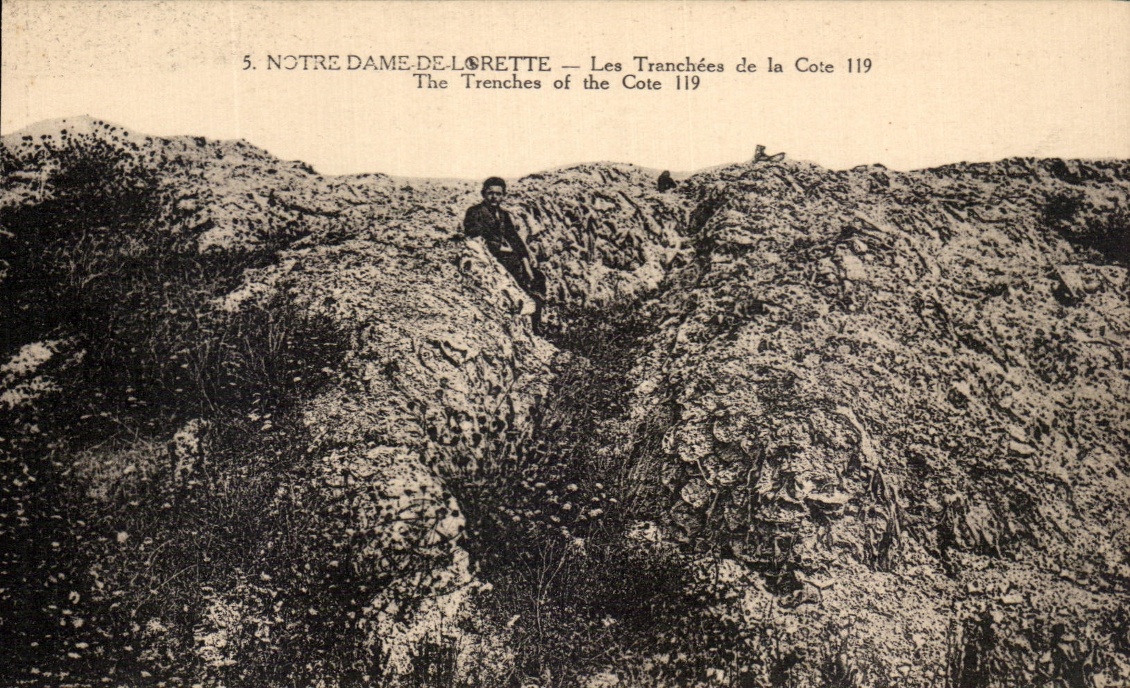 CPA Notre Dame De Lorette Les Tranchees de la Cote 119 Montevrain 