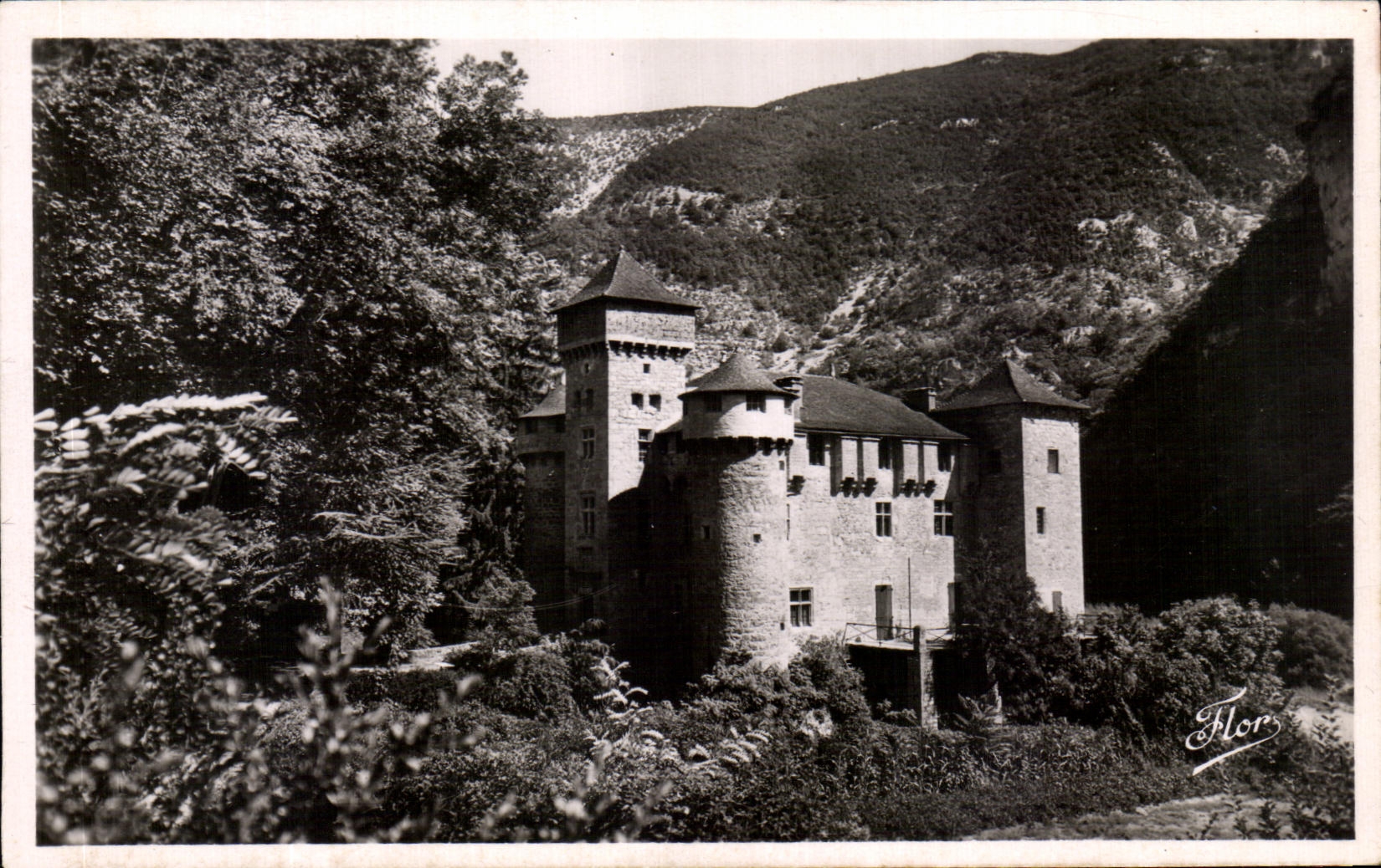 CPA Les Gorges Du Tarn Le Chateau de la Caze