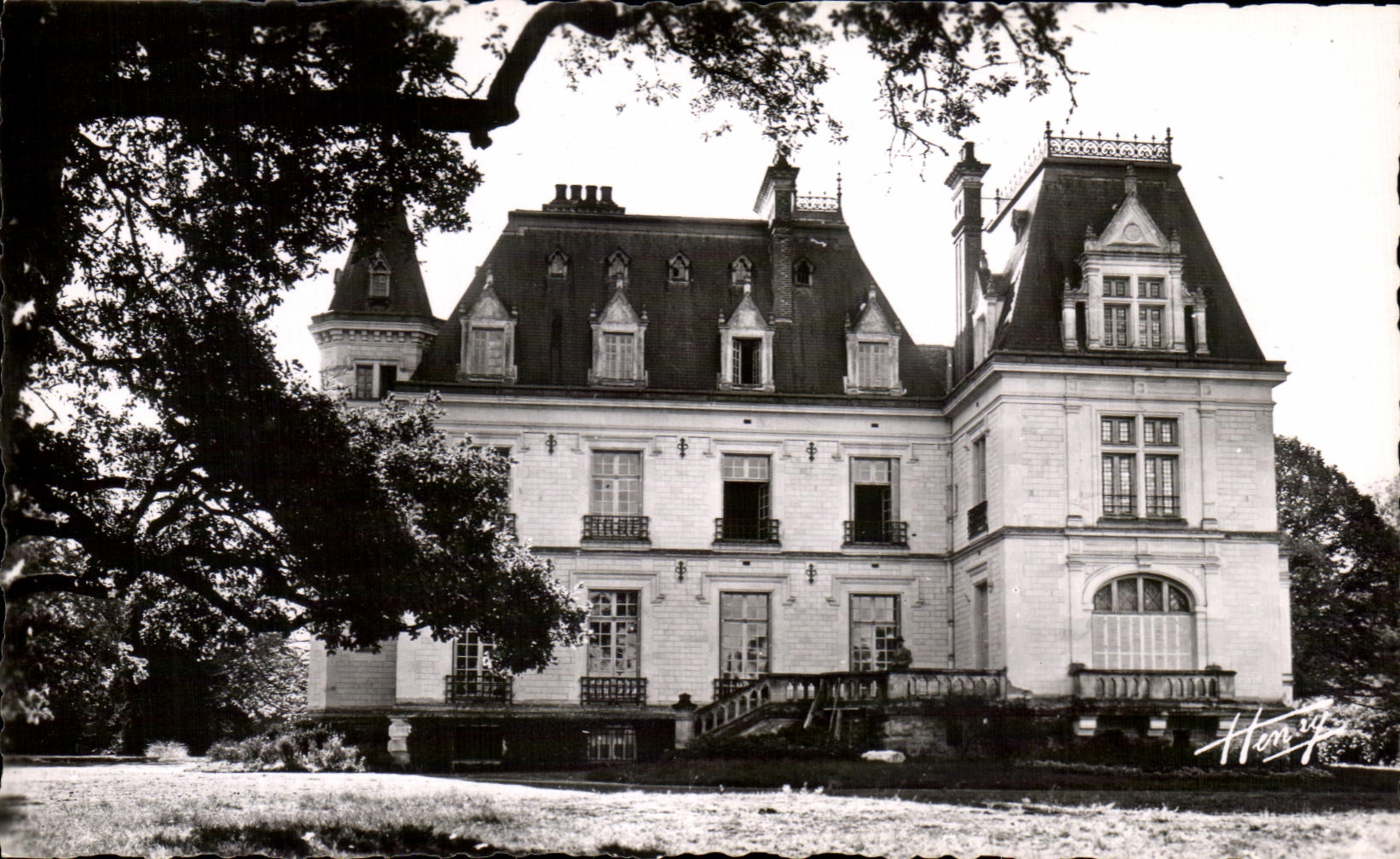 CPA Monts Chateau Du Breuil