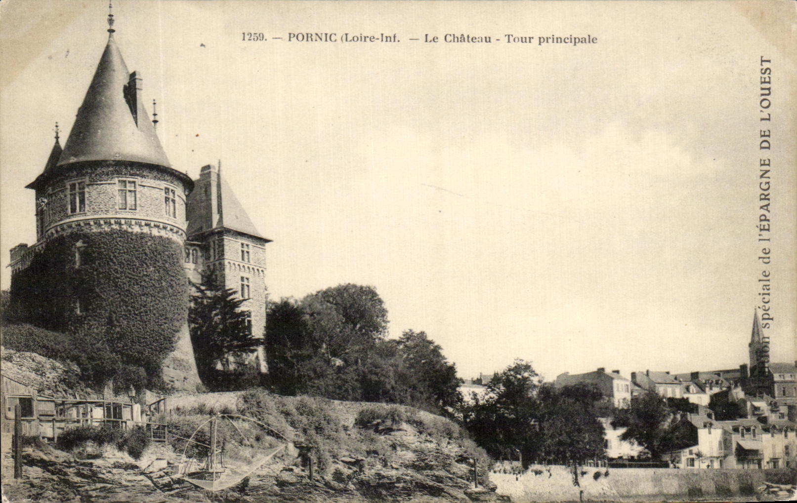 CPA Pornic Le Chateau Tour Principale
