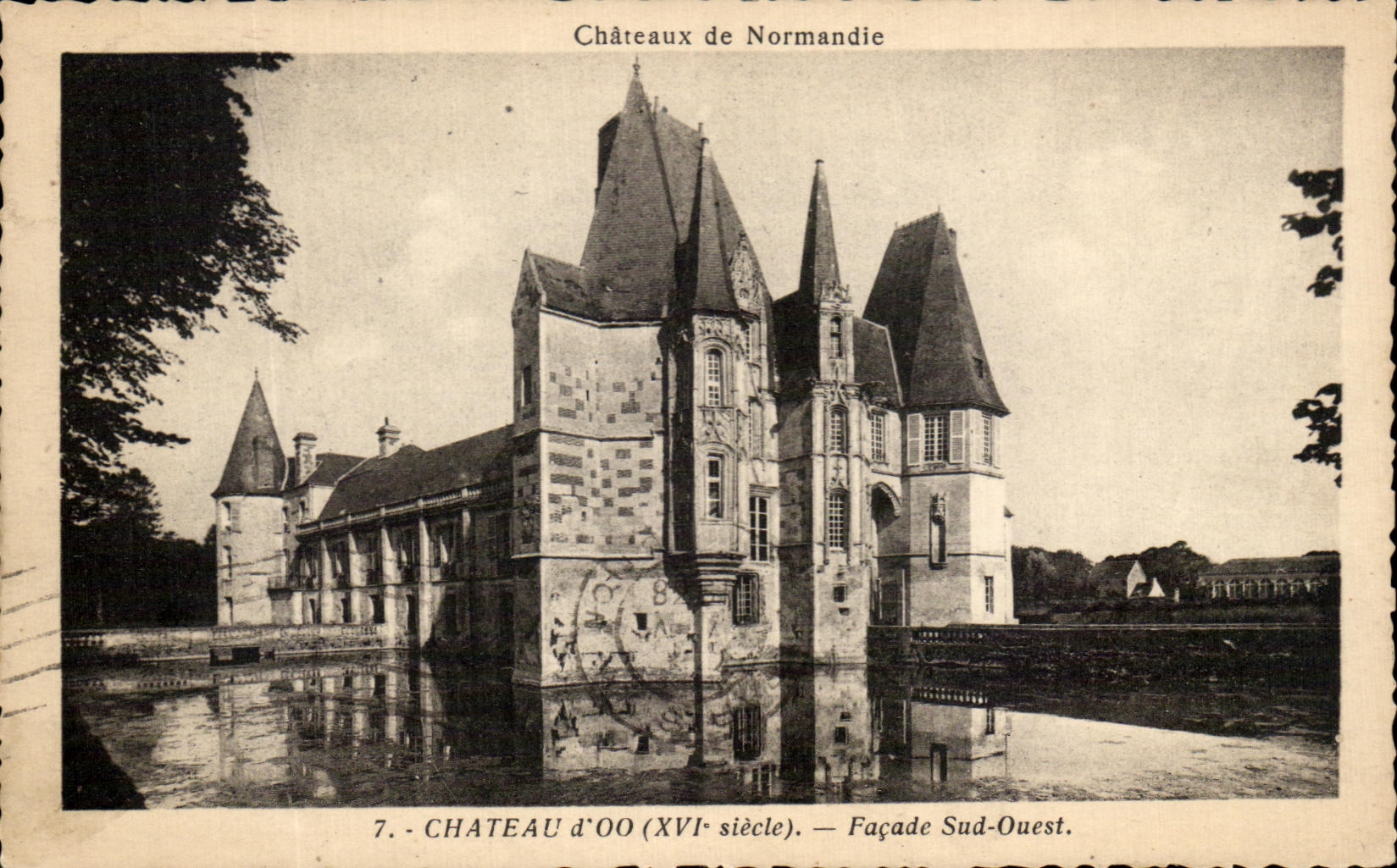 CPA Environs de Normandie Chateau d'Oo Facade Sud Ouest