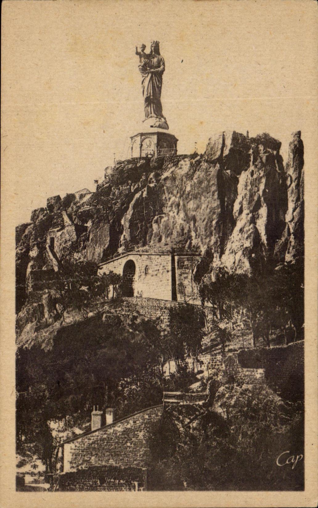 CPA Le Puy Statue Colossale de De France sur le Rocher Corneille