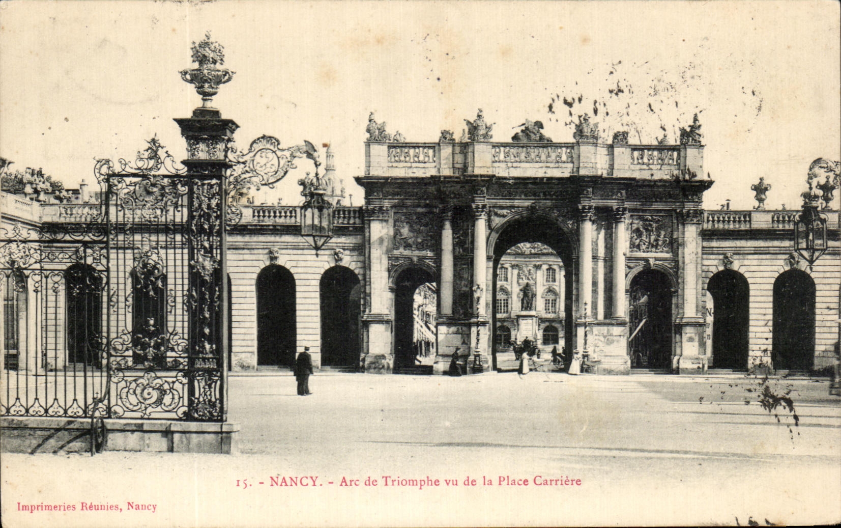 CPA Nancy Arc de Triomphe vu de la Place Carriere