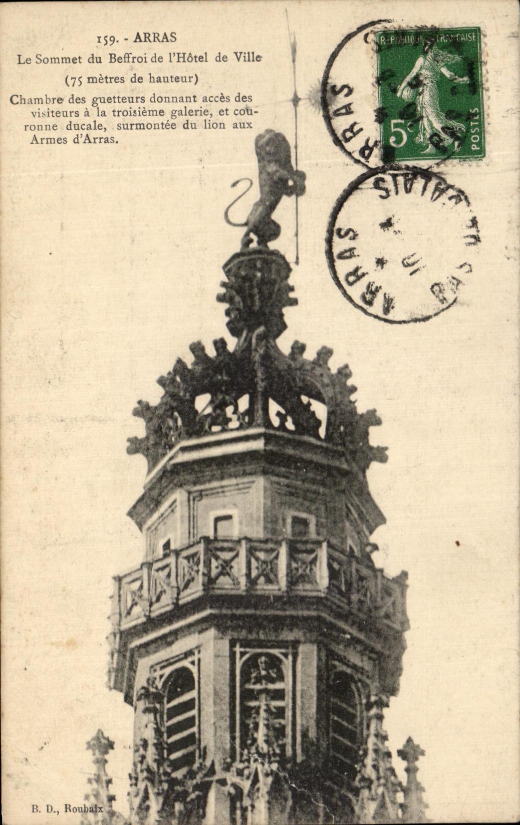 CPA Arras Le sommet du Beffroi de l'Hotel de Ville Chambre des guetteurs Lion