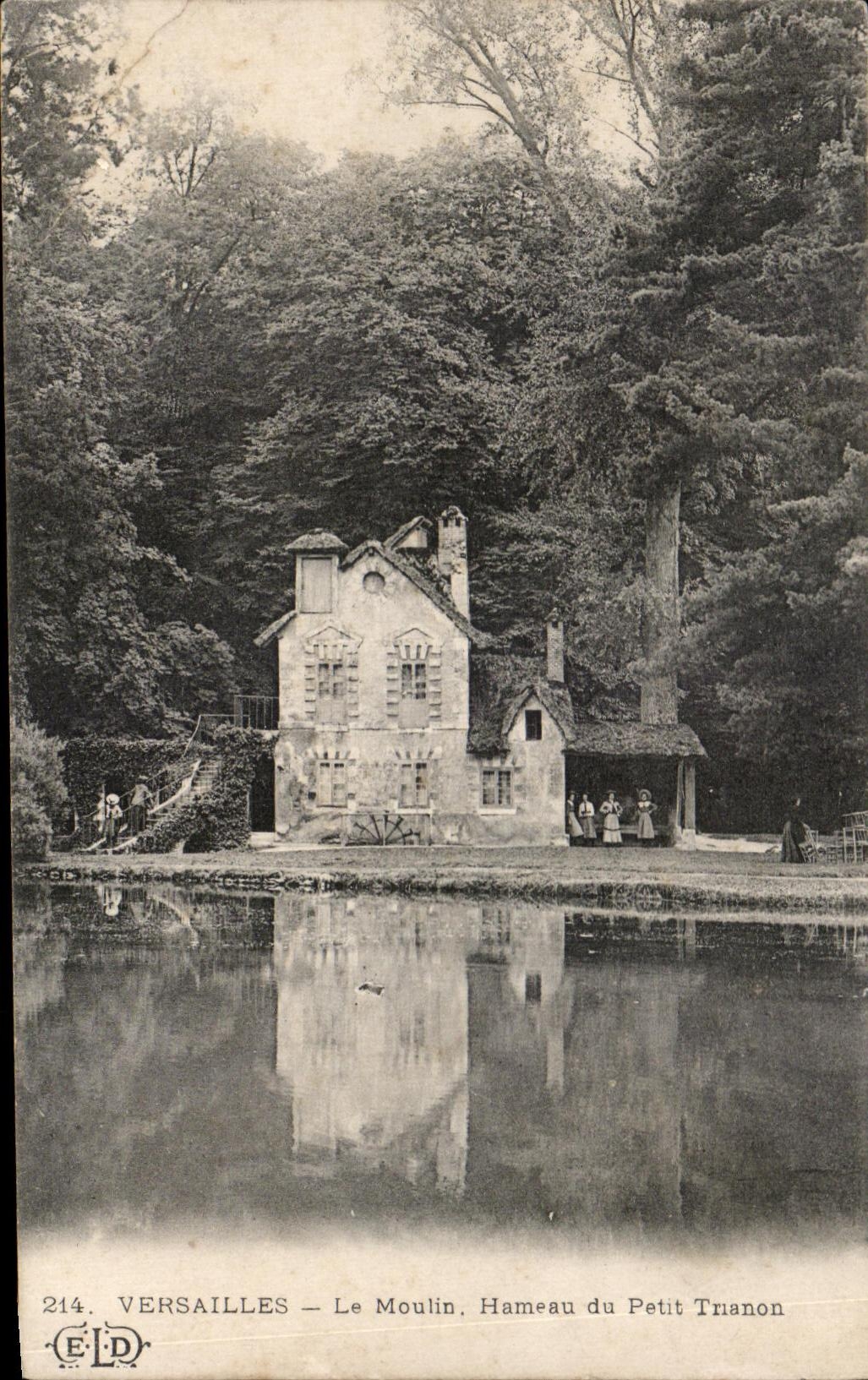 CPA Versailles Le Moulin Hameau du Petit Trianon