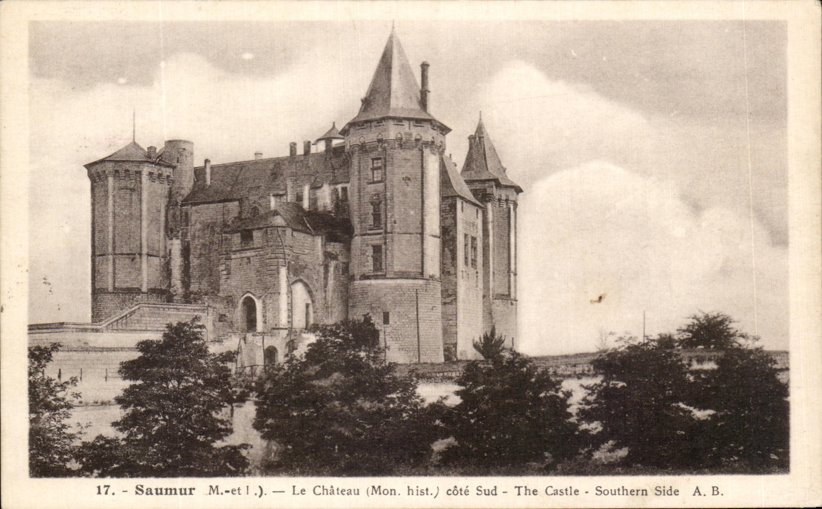 CPA Saumur Le Chateau Cote Sud 