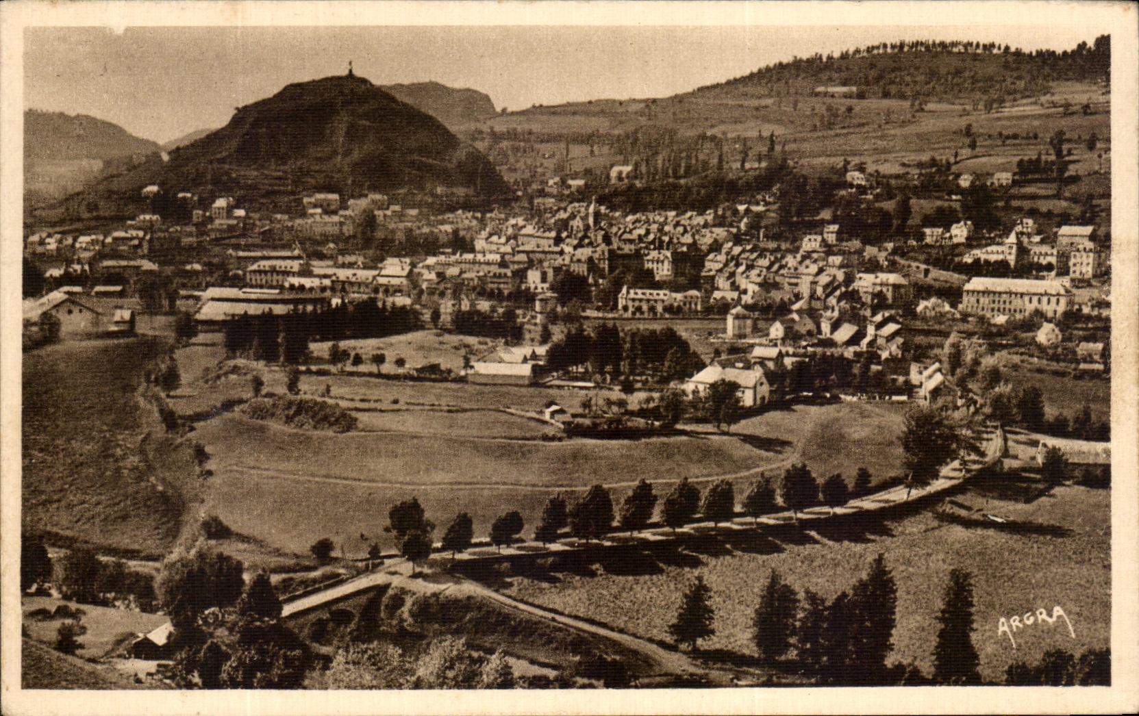 CPA Murat Vue De Rocher des Bredons
