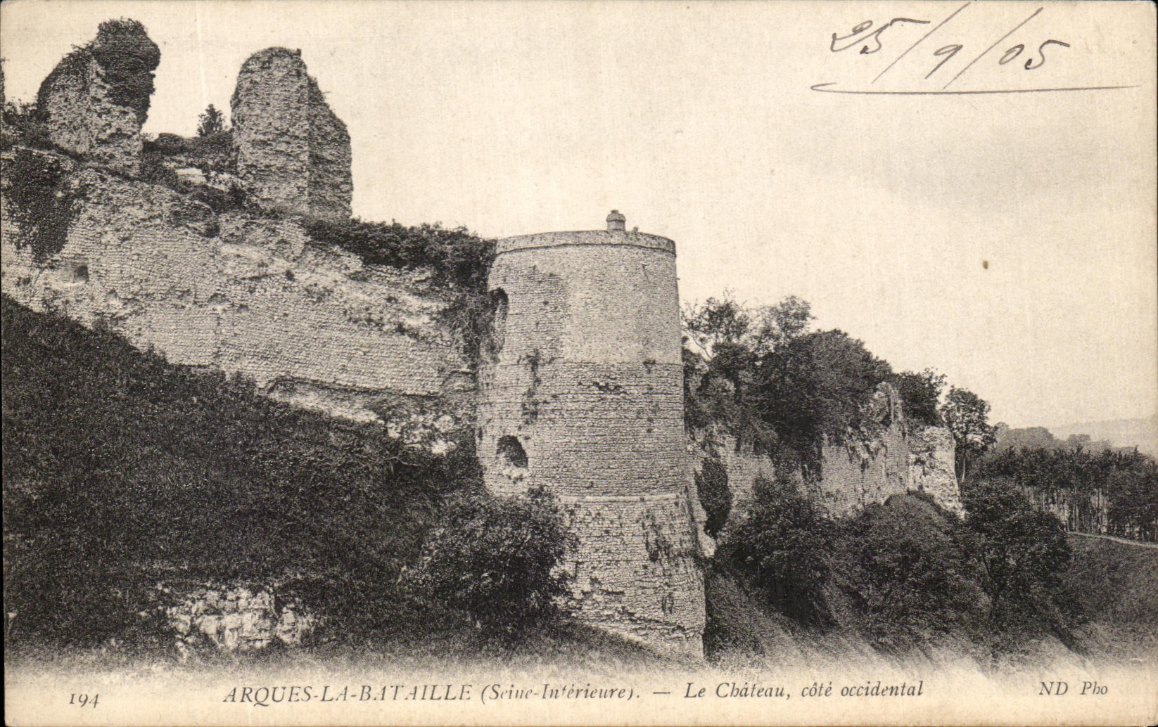 CPA Arques La Bataille Le Chateau Cote Occidental