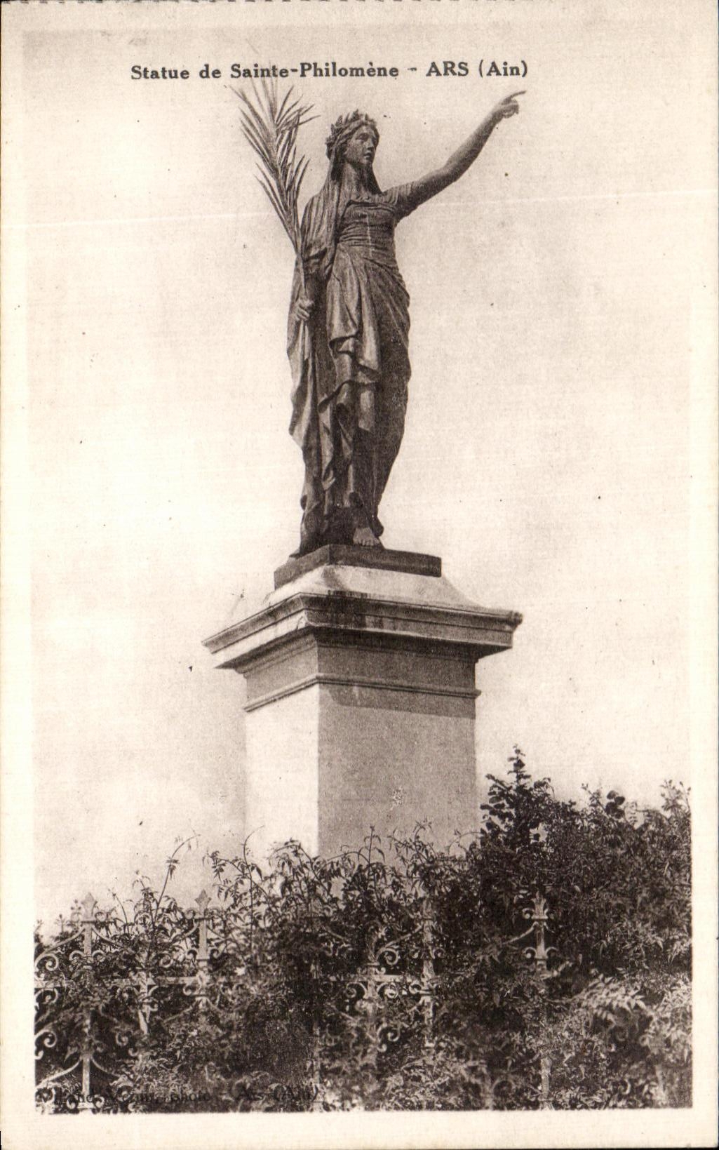 CPA Statue de Saint Philomene Ars