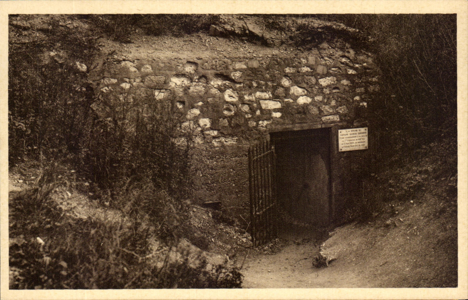 CPA Fort de Vaux la Porte d'entree des visiteurs Militaria 