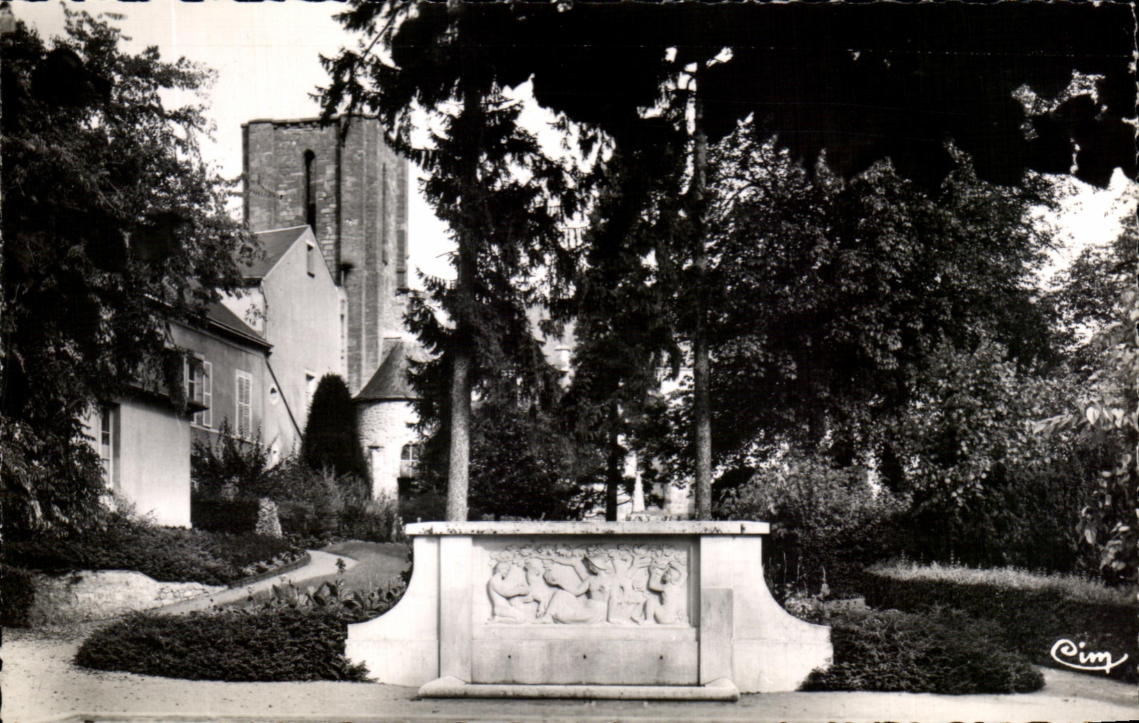 CPA Pithiviers Square De La Mairie