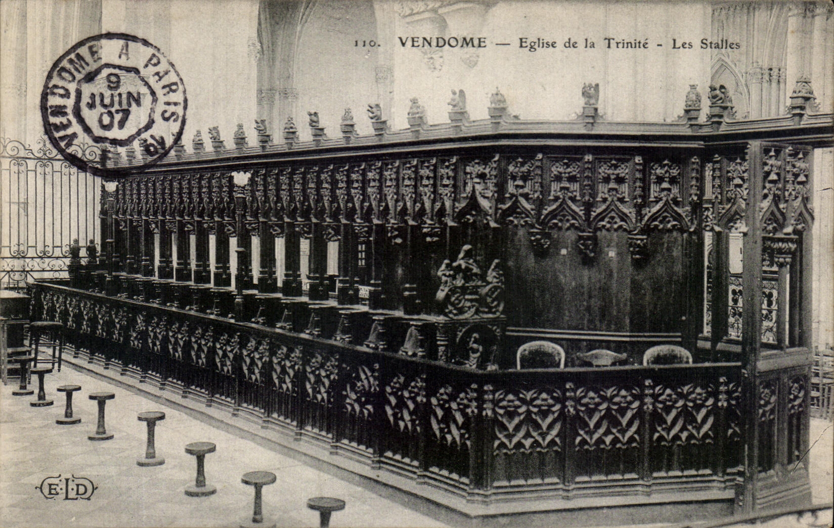 CPA Vendome Eglise de la Trinite Les Stalles