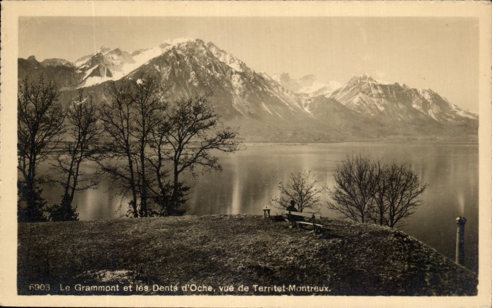 CPA Le Grammont Et Les Dents d'Oche Vue De Territet Montreux