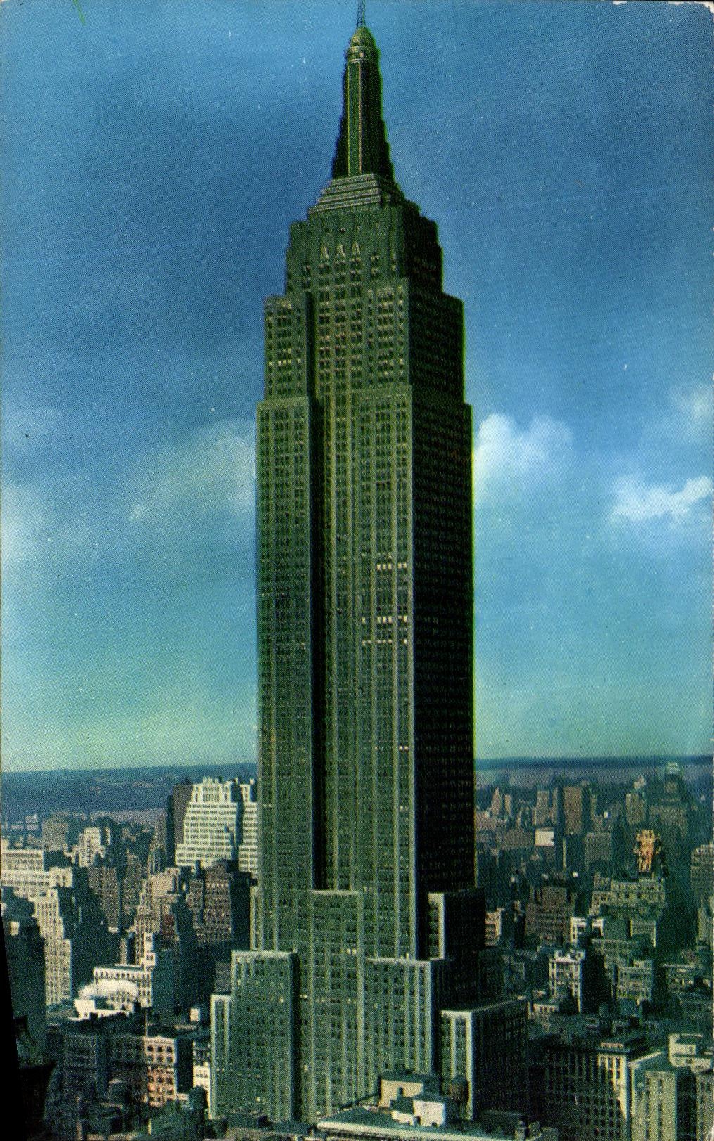 CPM Empire State Building The World's Tallest Structure Located at Fifth Avenue
