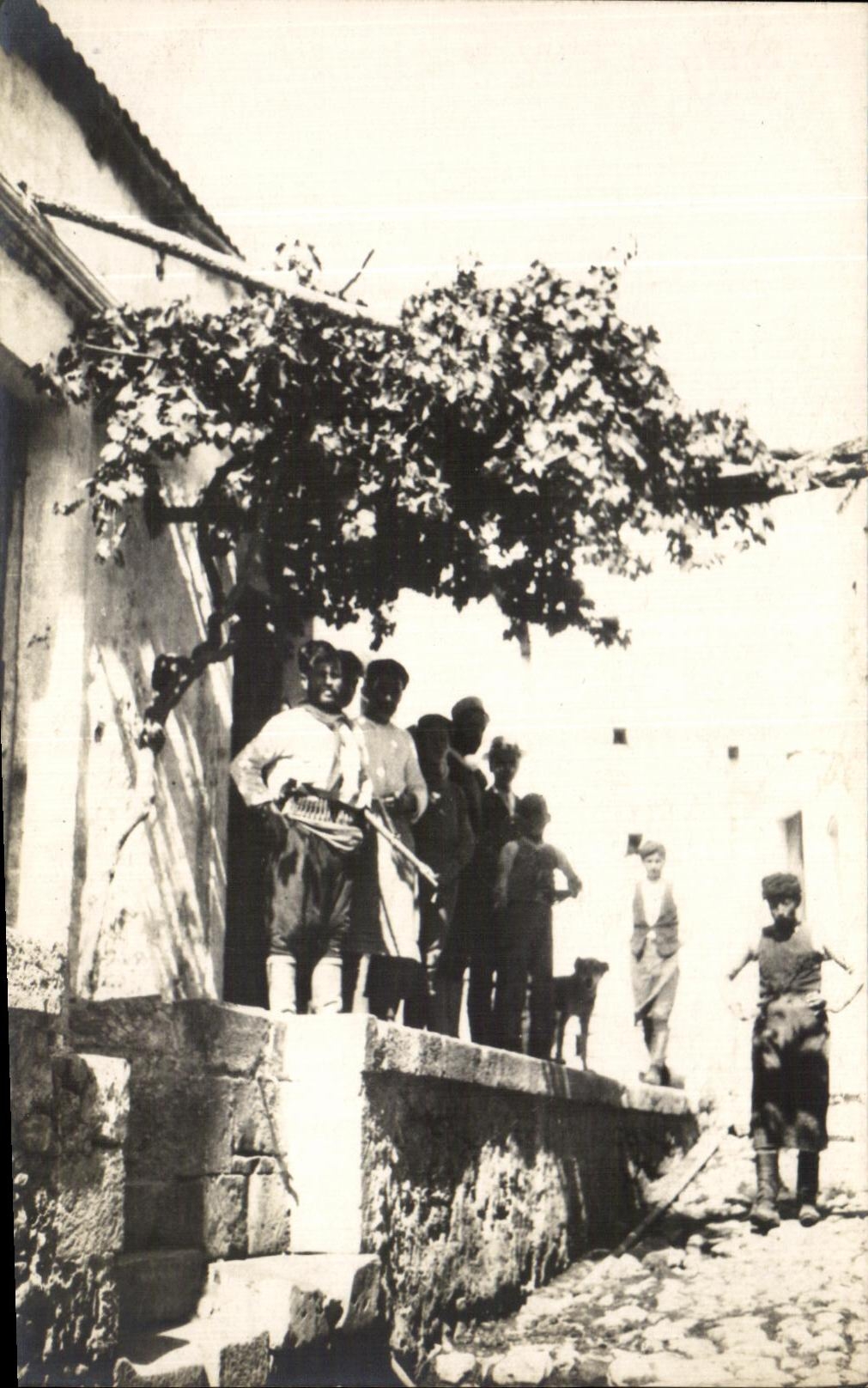 CARTE PHOTO Villageois 