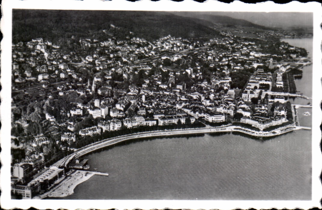 CPSM Neuchatel Vue d'avion