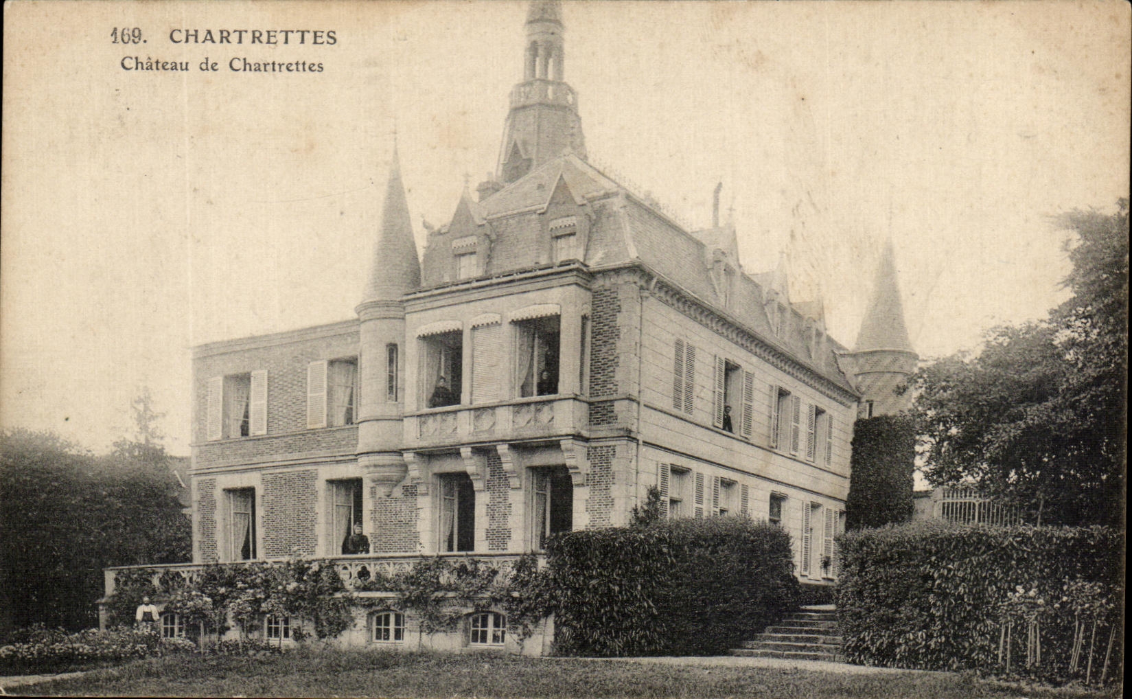 CPA Chartrettes Castle of Chartrettes