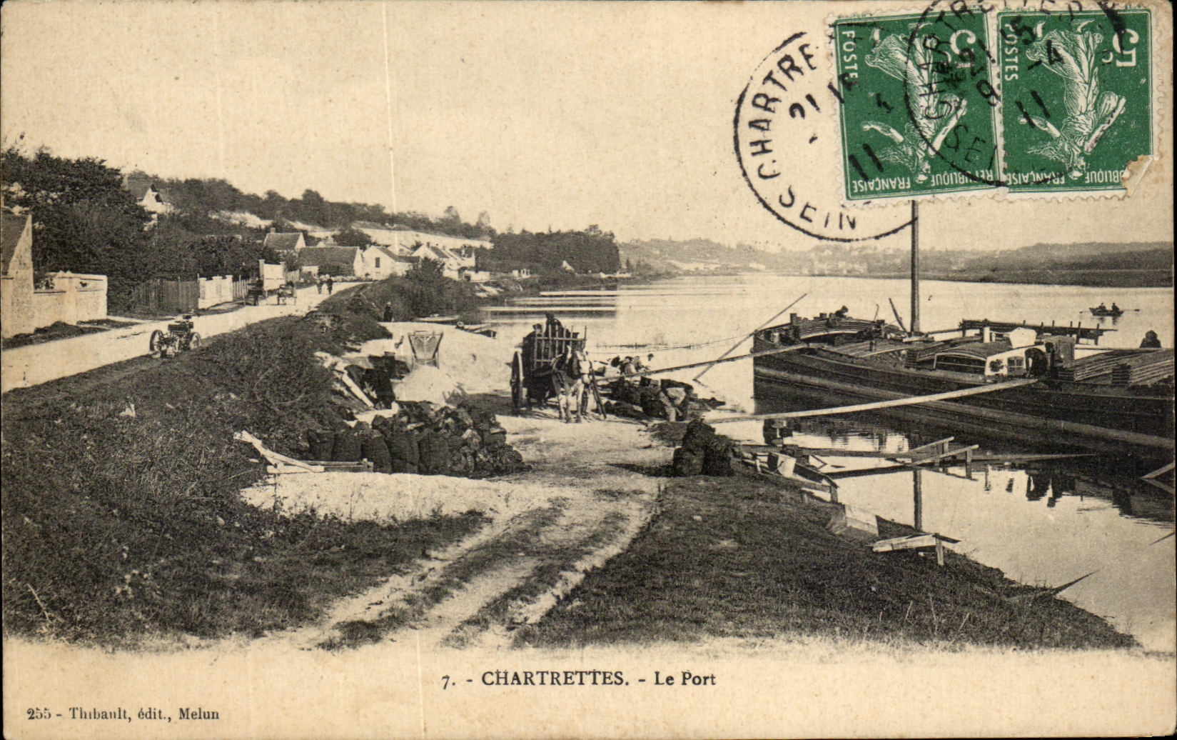 CPA Chartrettes the Port barge
