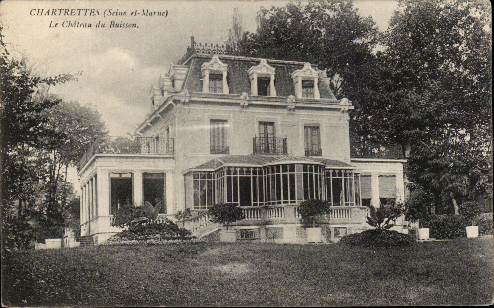 CPA Chartrettes the Castle of the Bush