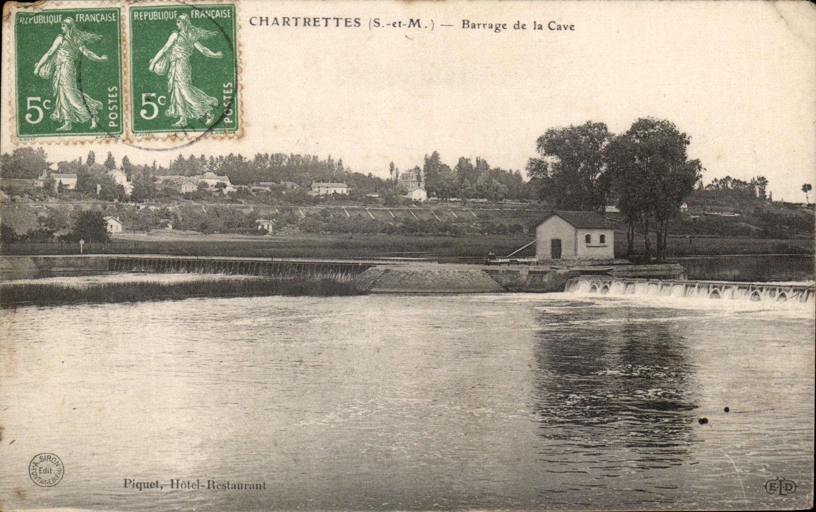 CPA Chartrettes Stopping of the Cellar