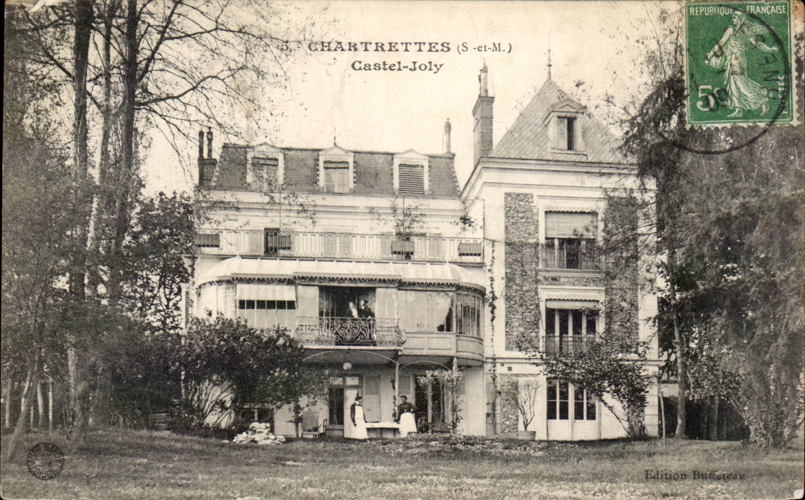 CPA Chartrettes Jolly Manor house