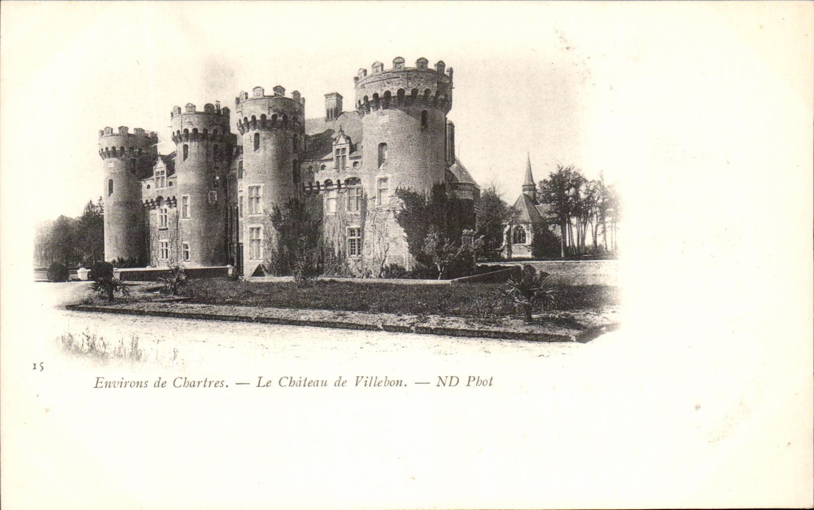 CPA Surroundings of Chartres the castle of Villebon