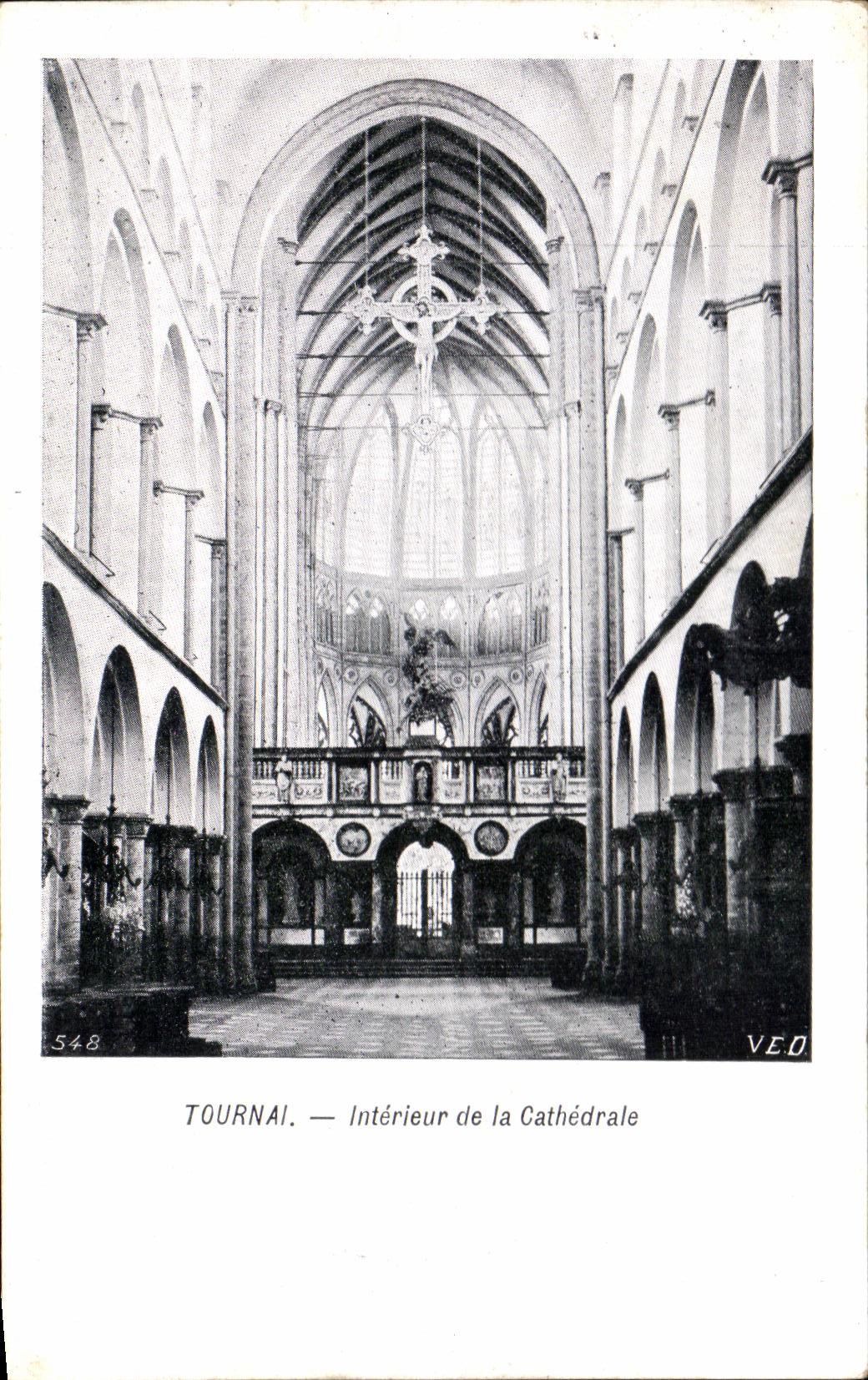 CPA Tournai Interieur de la Cathedrale