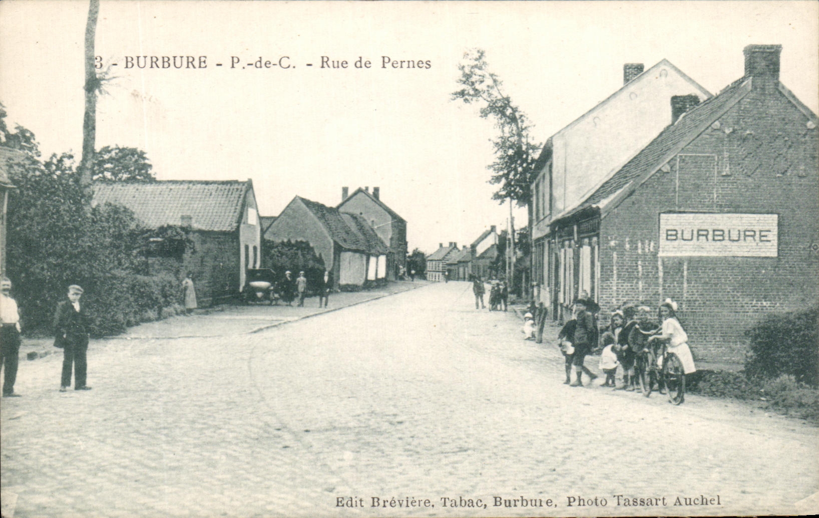 CPA Burbure Rue de Pernes Enfants